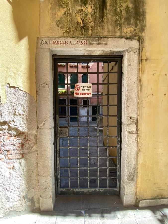 Friari Suite-luxury Apt. Close To Rialto Bridge Appartement *